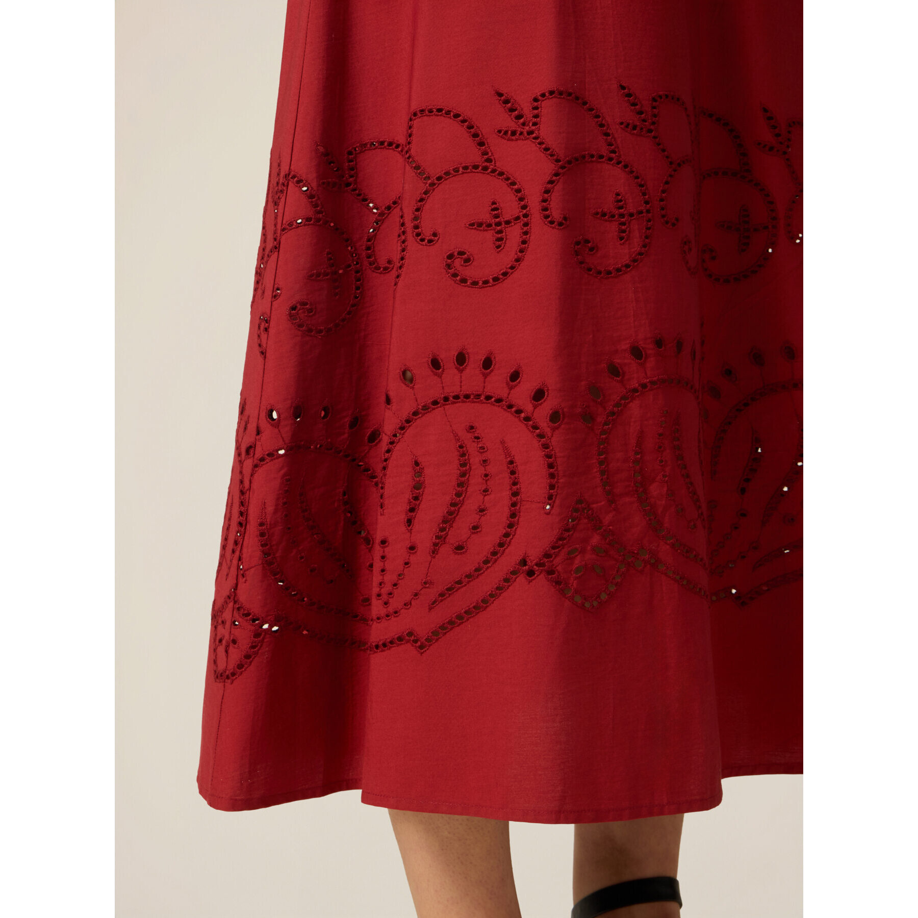 Oltre - Vestito linea ad A con ricamo sangallo - Rosso