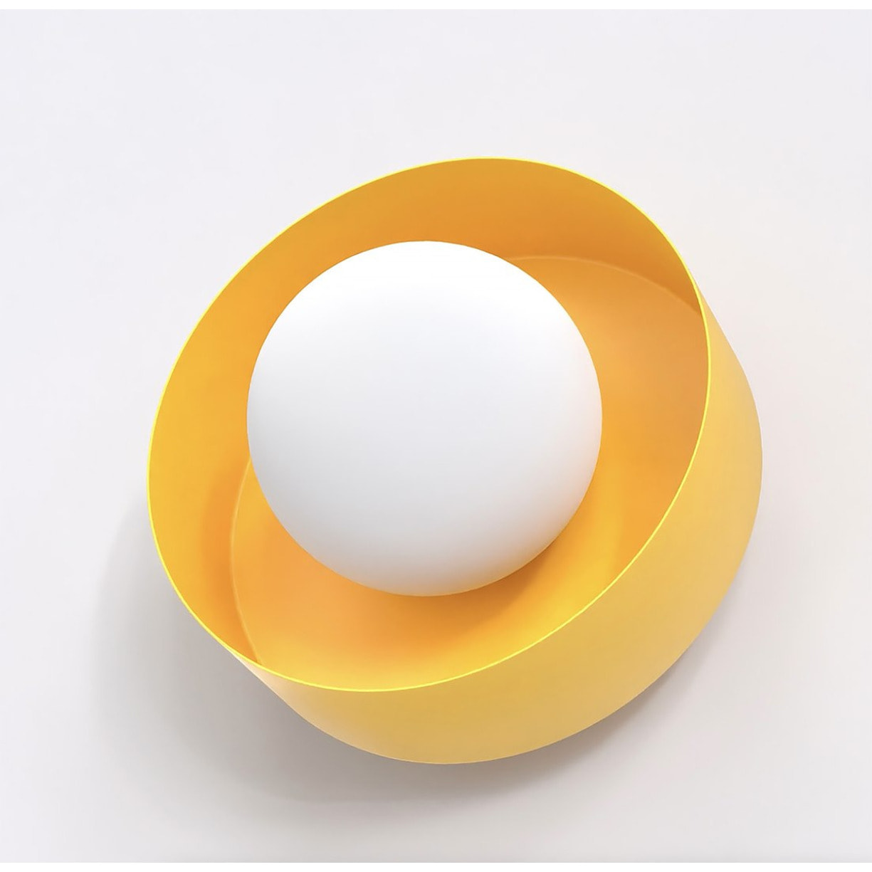 Lampada a parete Lulu in acciaio arancione con diffusore sferico