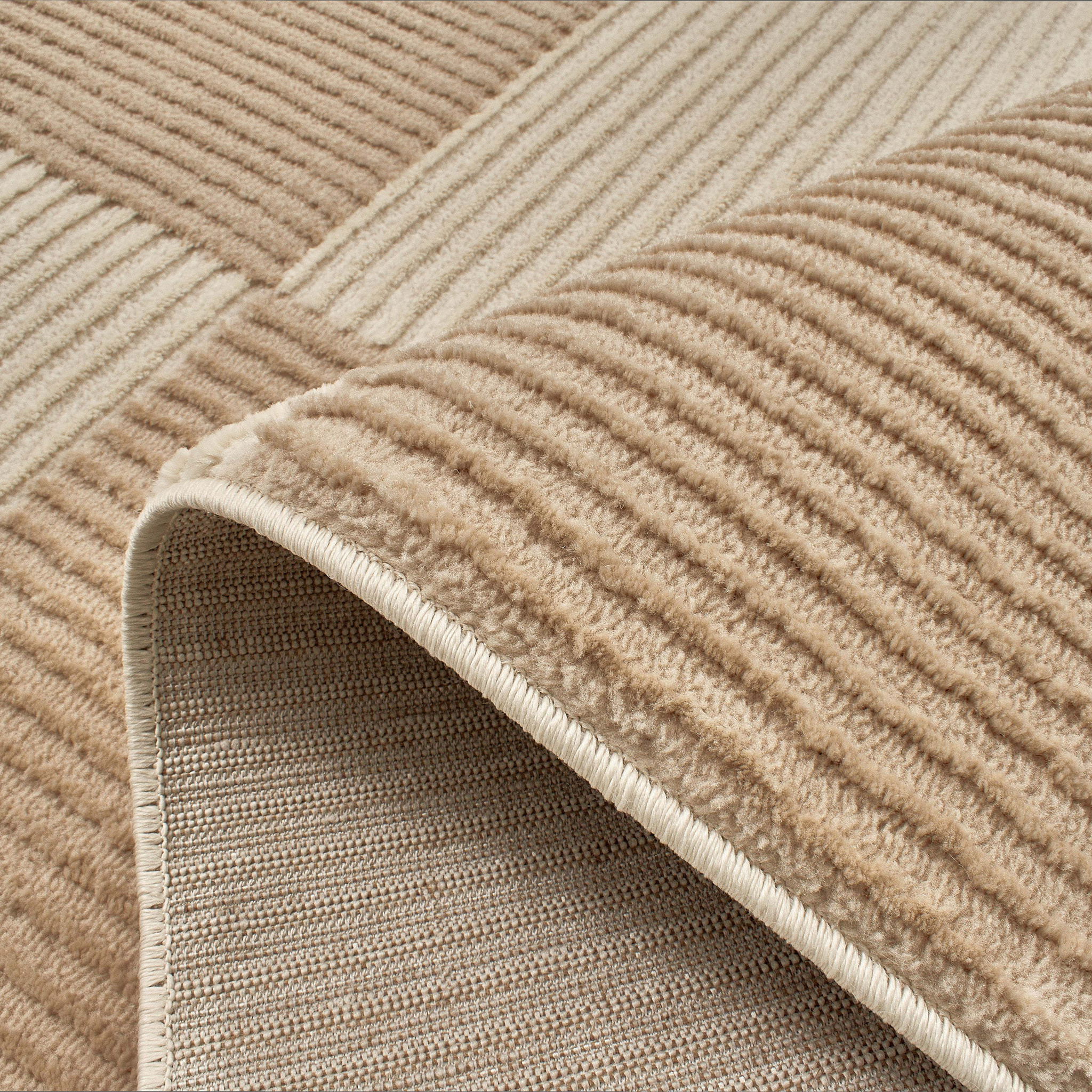 BIANCA - Tapis motif carreaux en relief crème et beige