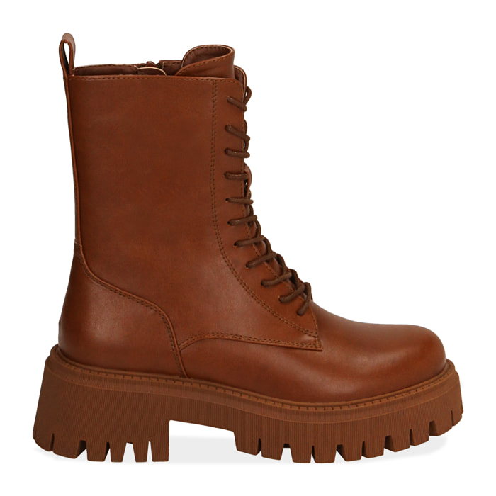 Botas militares coñac, tacón 5,5 cm.