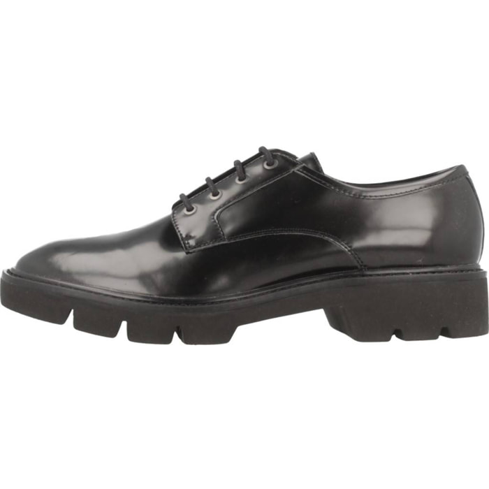 Bluchers Mujer de la marca GEOX  modelo D QUINLYNN NEGRO