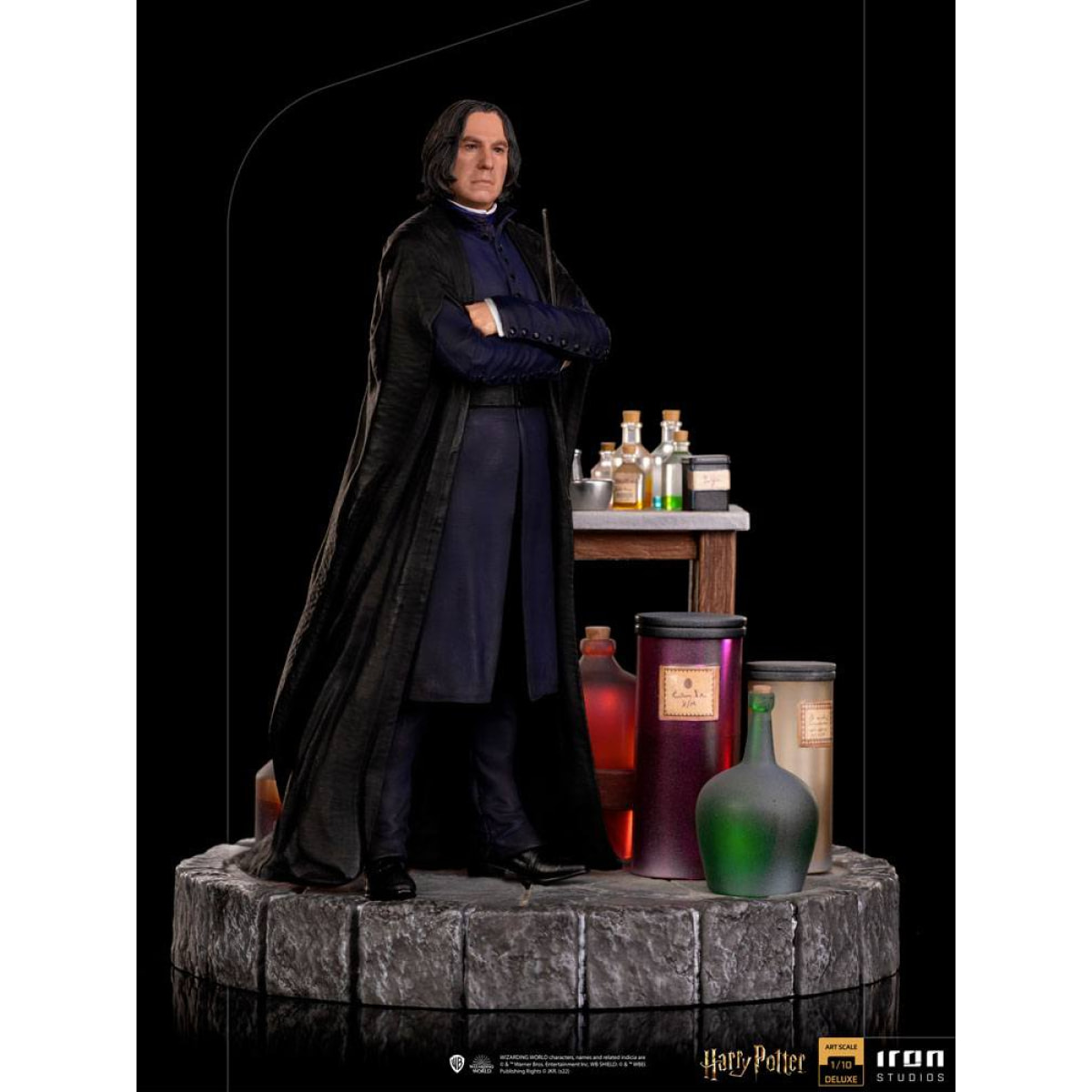 Harry Potter Statua 1/10 Severus Piton con Tavolo e Pozioni 22 Cm Iron Studios