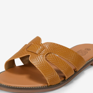 Sandalias marrones planas