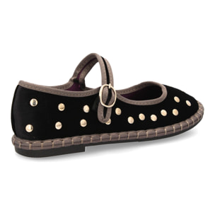 Bailarina con tachuelas para mujer.