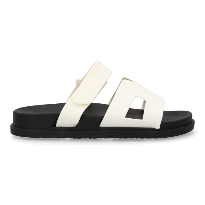 Chanclas de mujer, comodas y elegantes diseño moderno con adorno en la pala