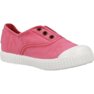 SNEAKERS VICTORIA 06627