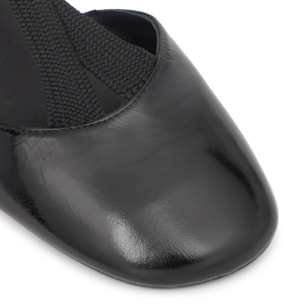 Zapato tacón Aline en charol con cintas de tela