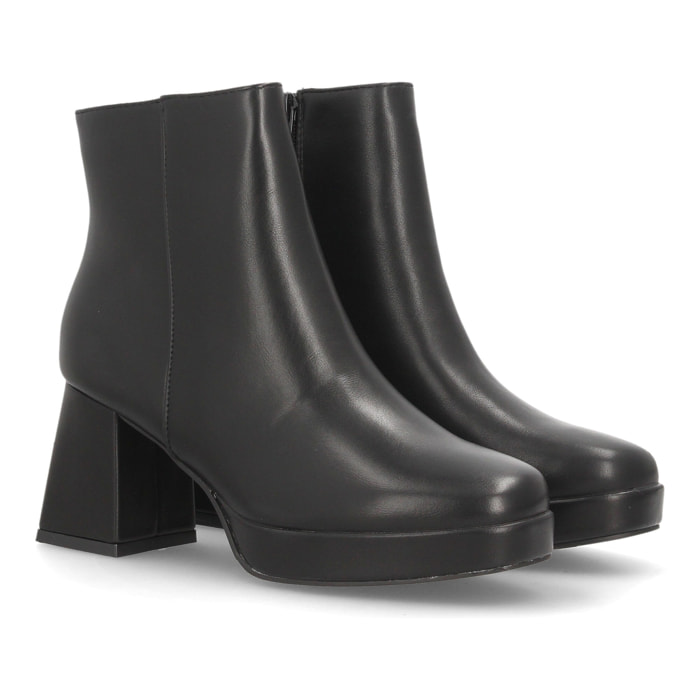 Botines plataforma con tacón ancho para mujer