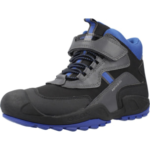 Botas Niño de la marca GEOX  modelo J NEW SAVAGE BOY B A NEGRO