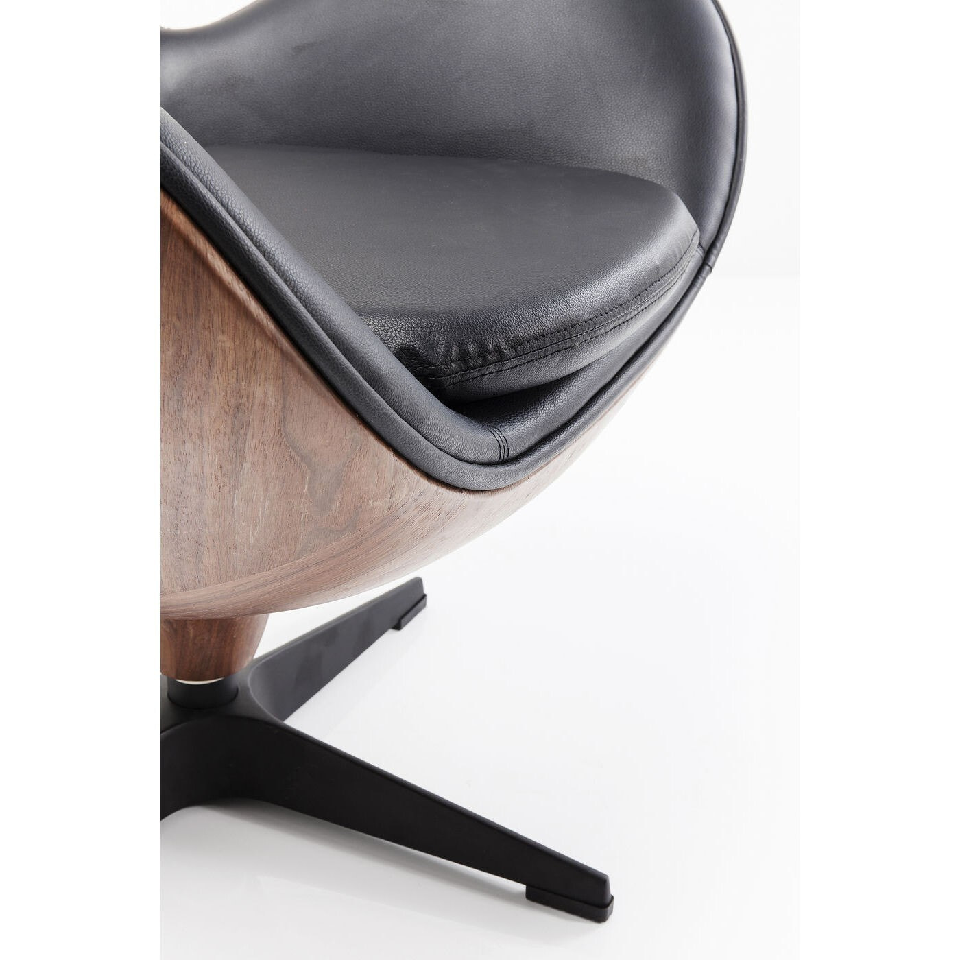 Fauteuil pivotant Lounge noyer Kare Design