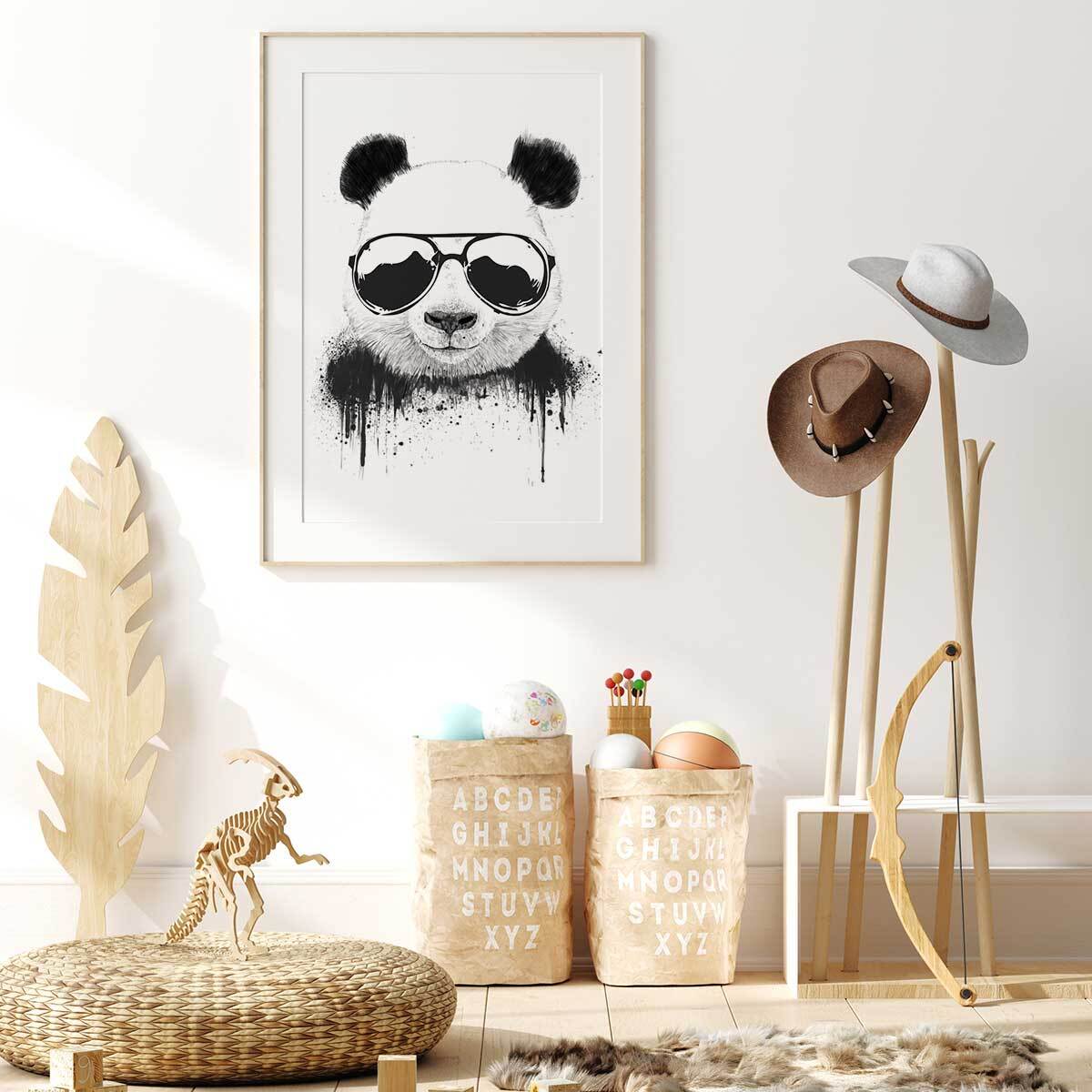 Affiche enfant cool panda  Affiche + cadre en bois - Chêne