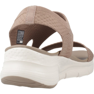 Sandalias Mujer Arch Fit Marron