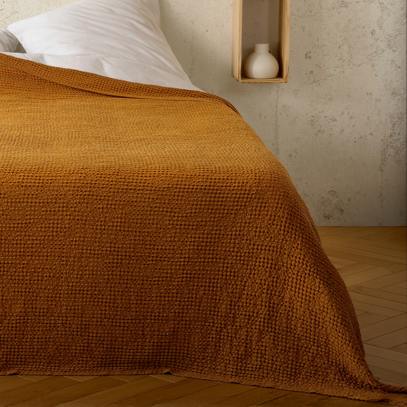 Plaid ou couvre lit 100%  coton nid d’abeille - Jaune Ocre