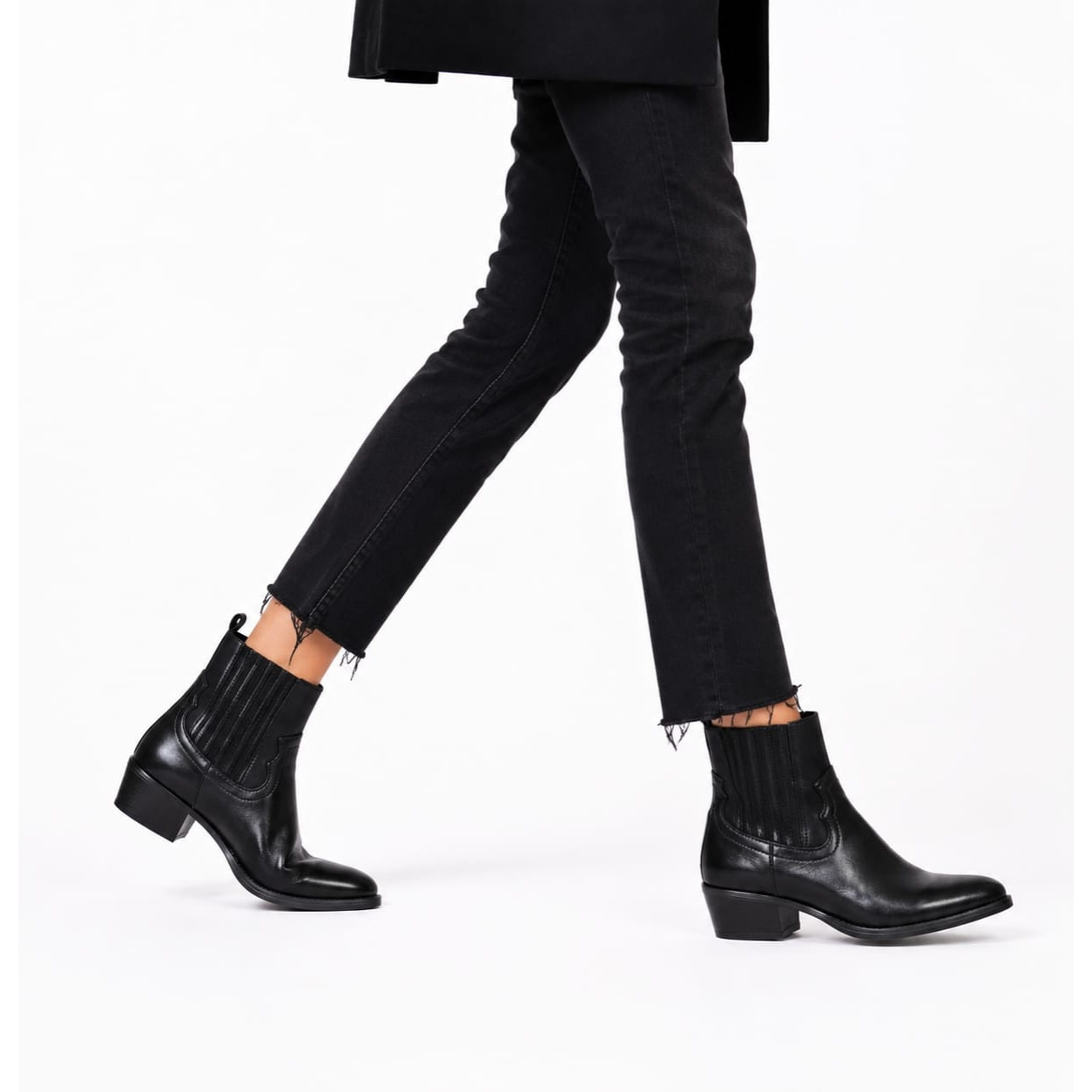 Texano basso in vera pelle - tacco 5 cm