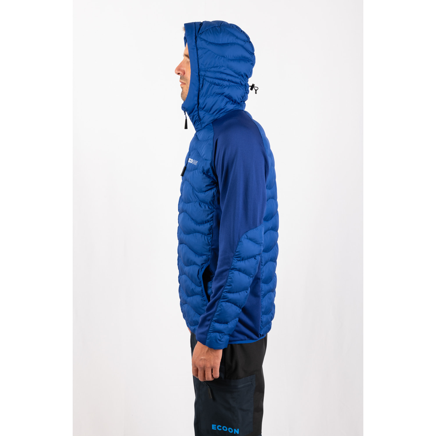 Chaqueta ECOActive Hybrid Insulated Jacket with cap marca ECOON - Azul Cielo
