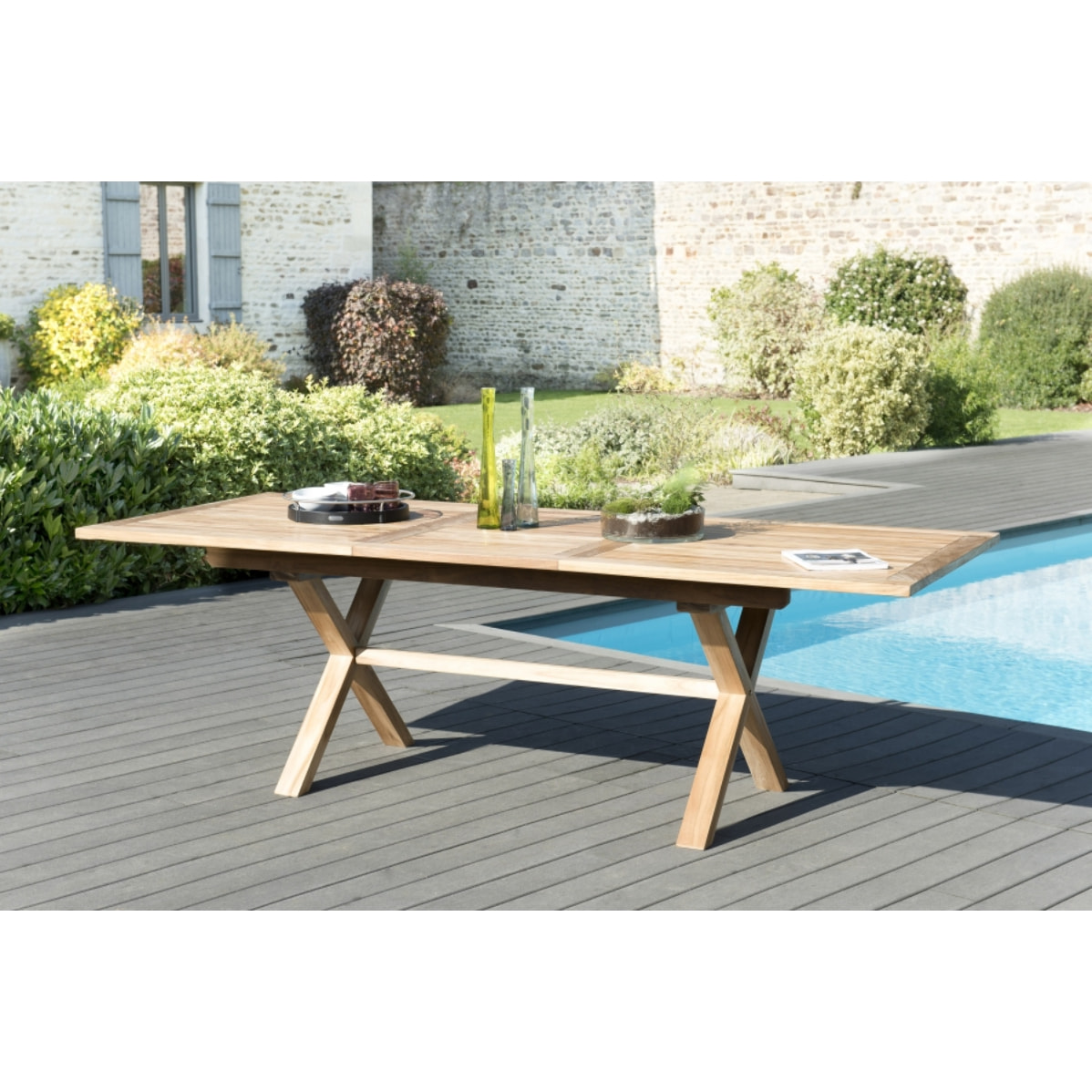 HARRIS - Table de jardin 8/10 personnes - rectangulaire pieds croisés extensible 180/240x100 cm en bois Teck