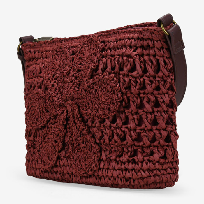 Bolso bandolera burdeos en rafia con flor