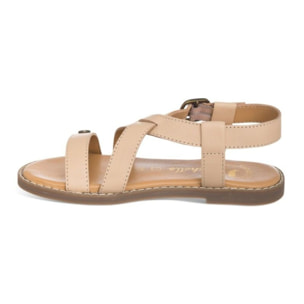 Sandalia básica color beige confeccionada en piel de primera calidad