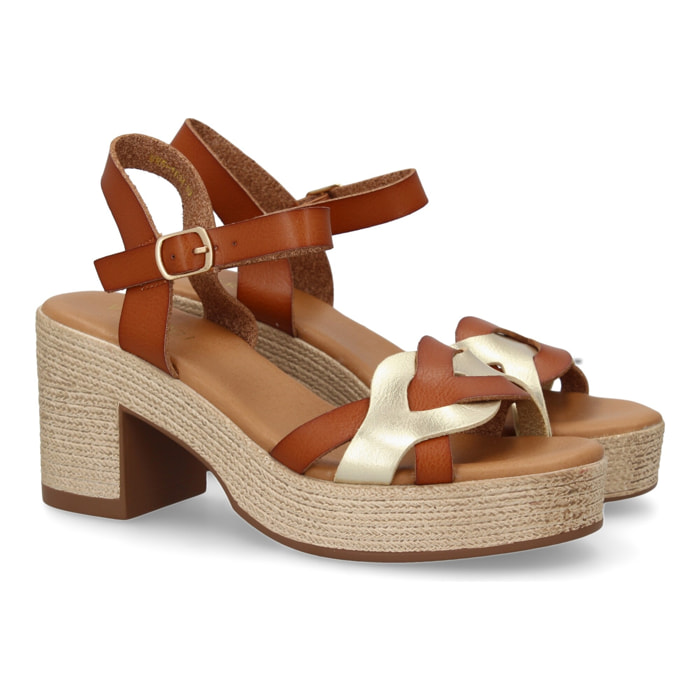 Sandalia de tacon para mujer diseño moderno elegante y comodo con tiras cruzadas en la pala