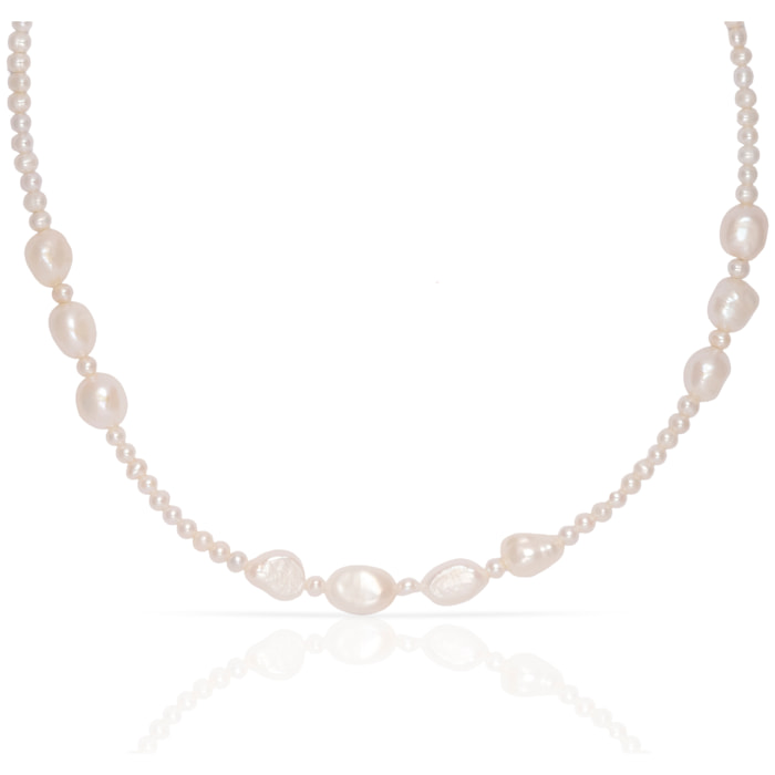 Abundantia Collar de perlas naturales de distintos tamaños, con cierre de mosquetón.