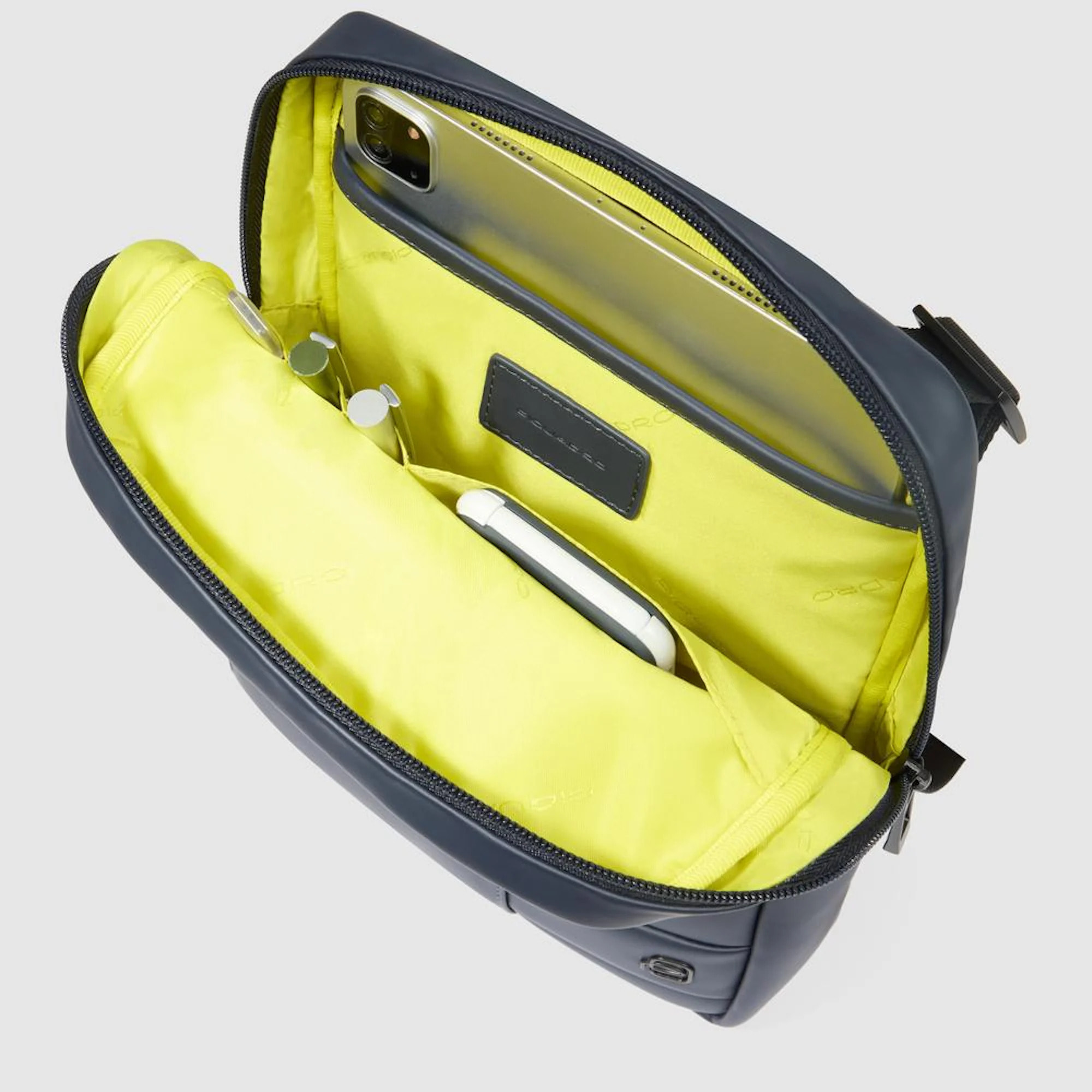 Piquadro Borsello resistente all'acqua porta iPad®