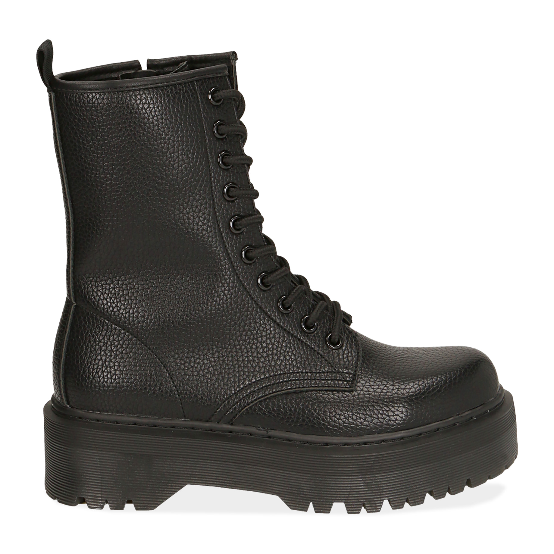 Botines negros con tacón