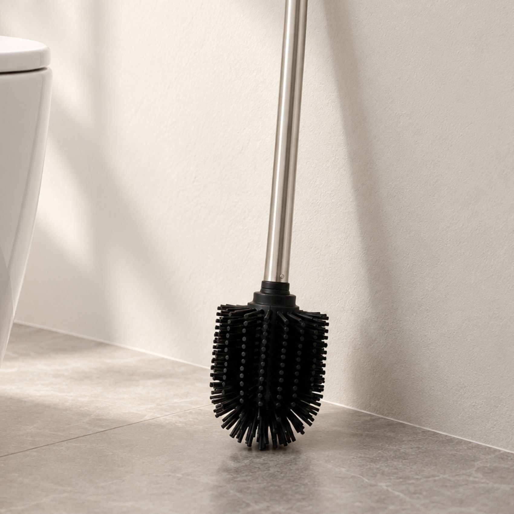Balayette WC avec manche en métal - Argent