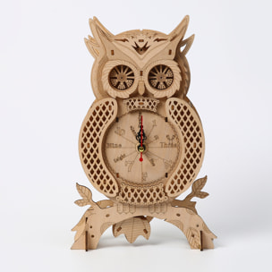 Maqueta de Madera 3D, diseño de Reloj con forma de Búho. 46 piezas.