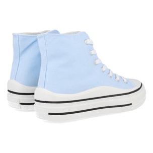 Zapatilla Estilo Bamba con Cordones