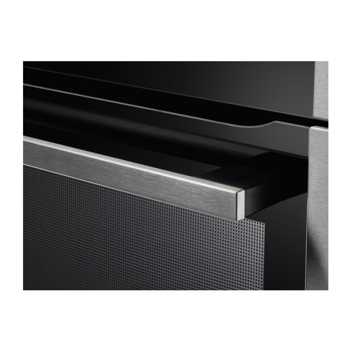 AEG Horno multifunción Serie 7000 SenseCook con Display LCD BPE642120M