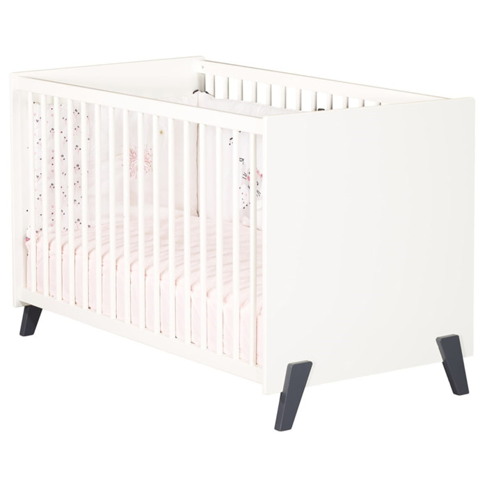 Lit bébé 120 x 60 sur pieds en bois blanc