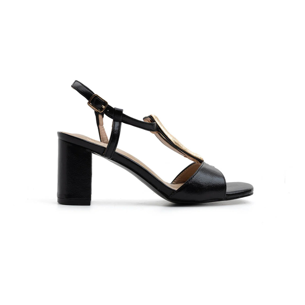 Sandalo in vernice con accessorio oro - NERO
