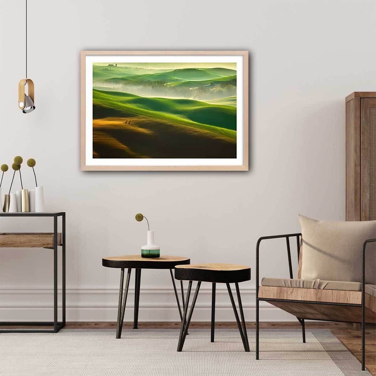 Affiche nature collines brumeuses Affiche + cadre en bois - Chêne
