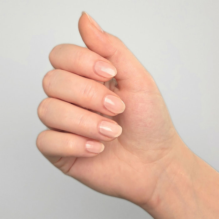 CC Cream pour Ongles - Vernis Soin Hybride Embellisseur et Réparateur 7ml