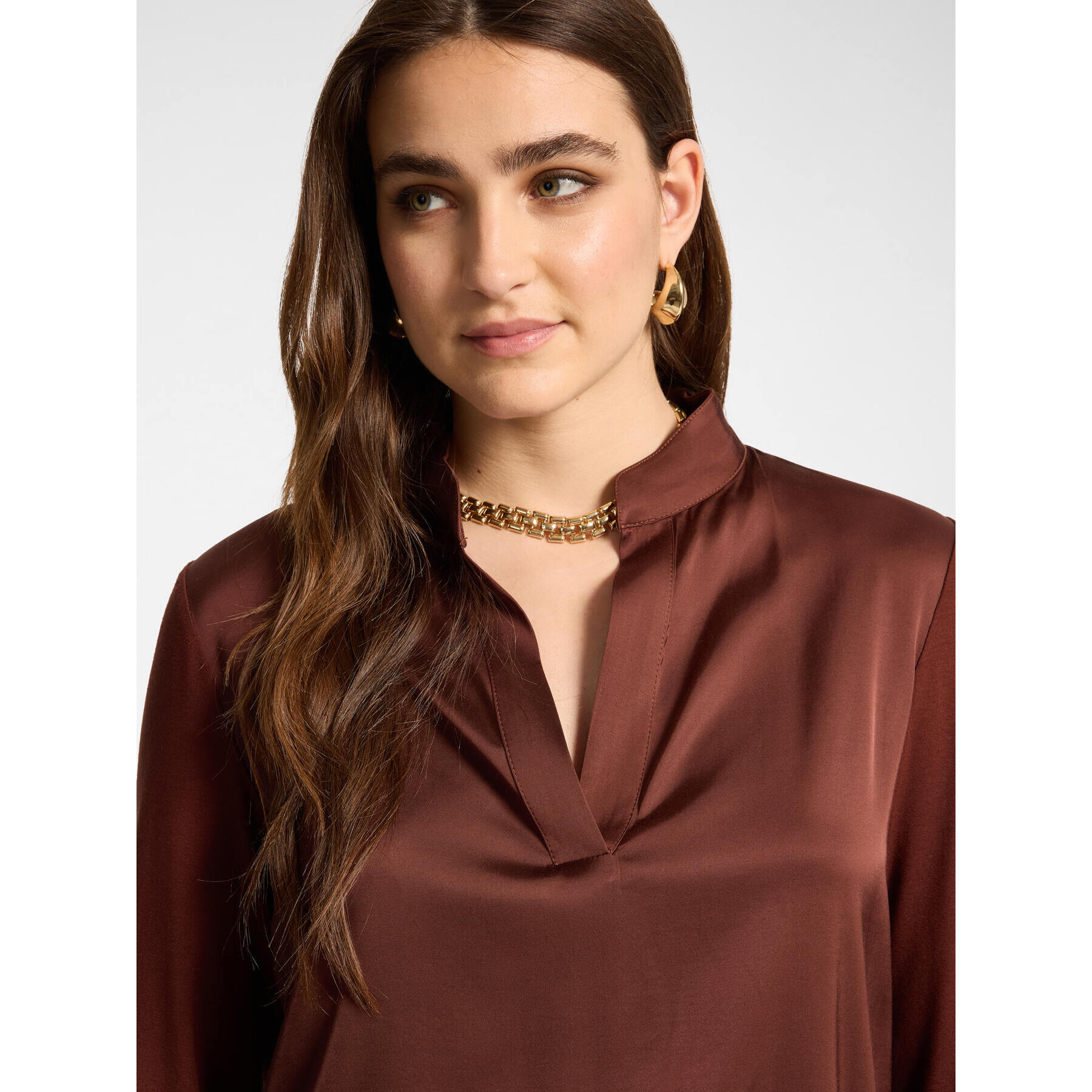 Elena Mirò - T-shirt in viscosa con collo coreana - Marrone
