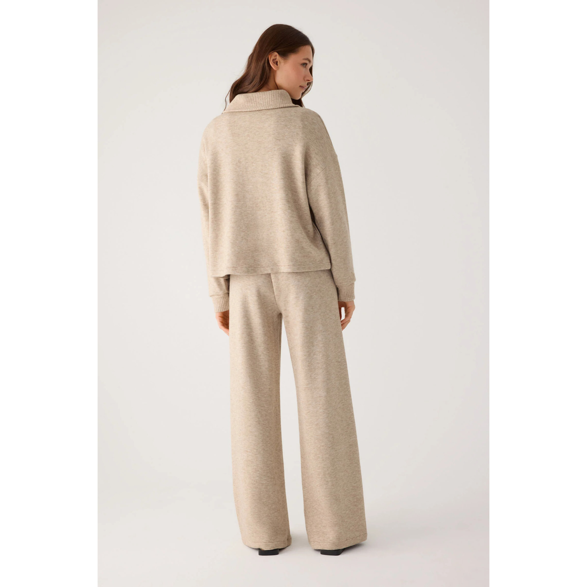 Pantalone largo