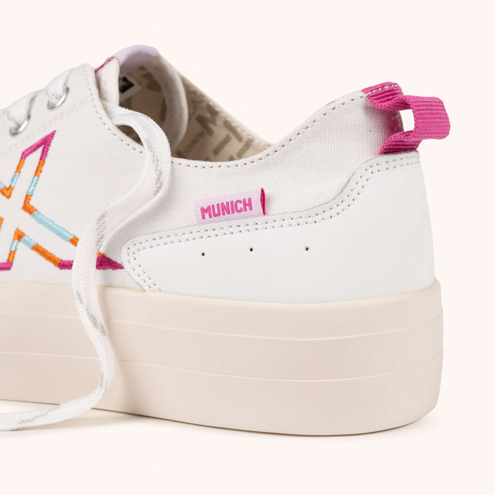 Zapatilla de lona con plataforma MUNICH MUNICH SWING SKY 06