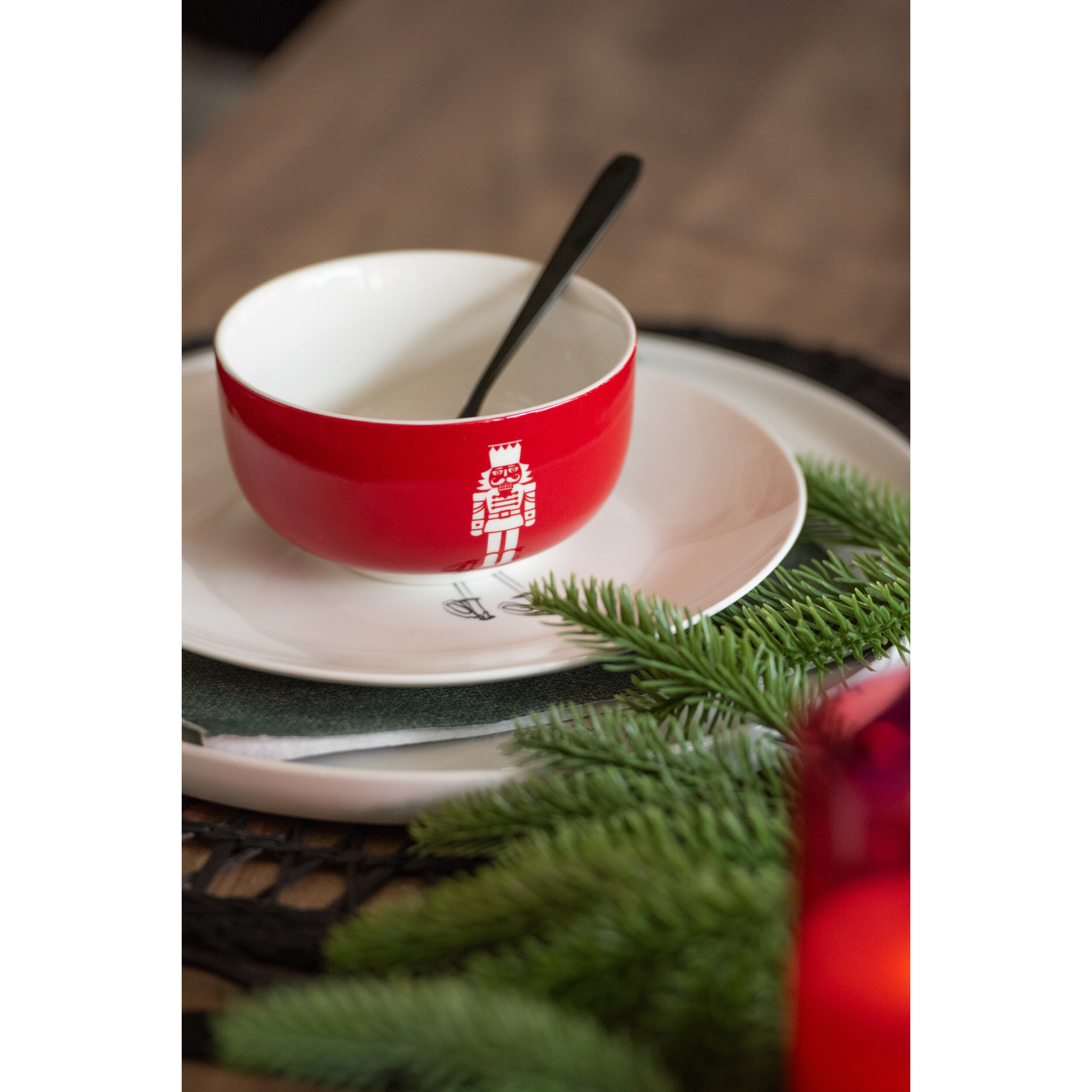 J-Line bol + socle Casse-Noisette - métal/céramique - rouge - boîte de 4