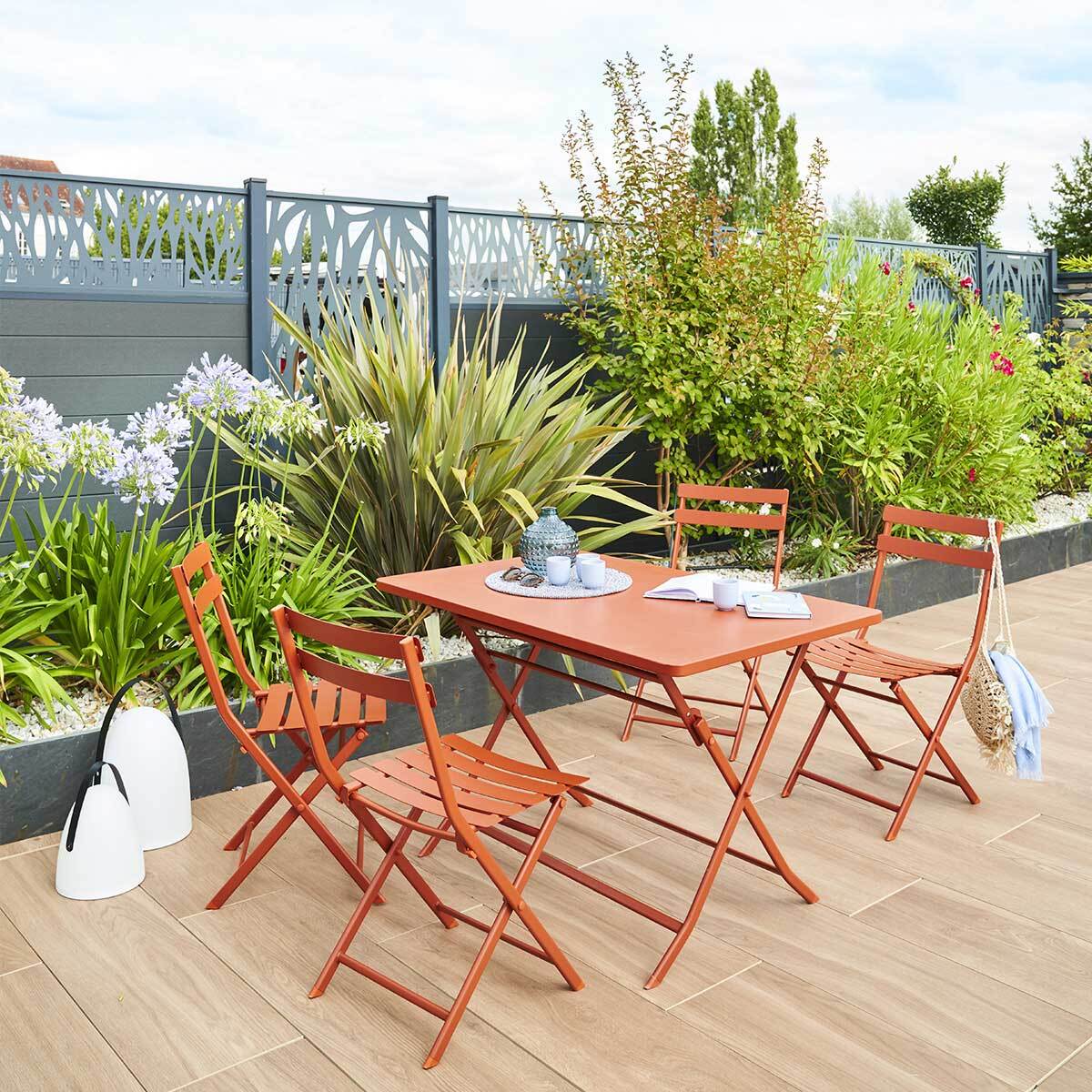 Table de jardin pliante rectangulaire "Greensboro" ambre 4 places en acier traité époxy