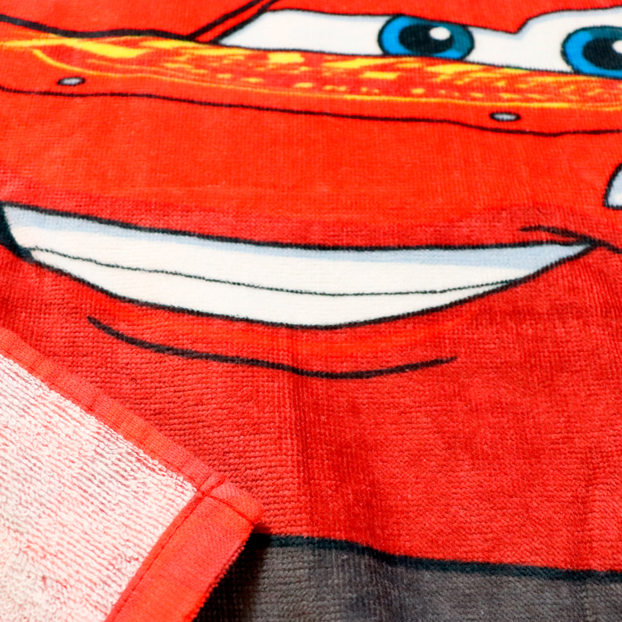 Cape de bain imprimée 100% coton, DISNEY HOME CARS 95