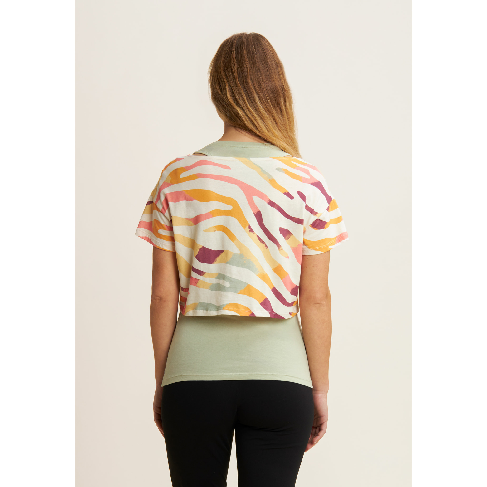 Set T-shirt Cropped multicolore e Canotta