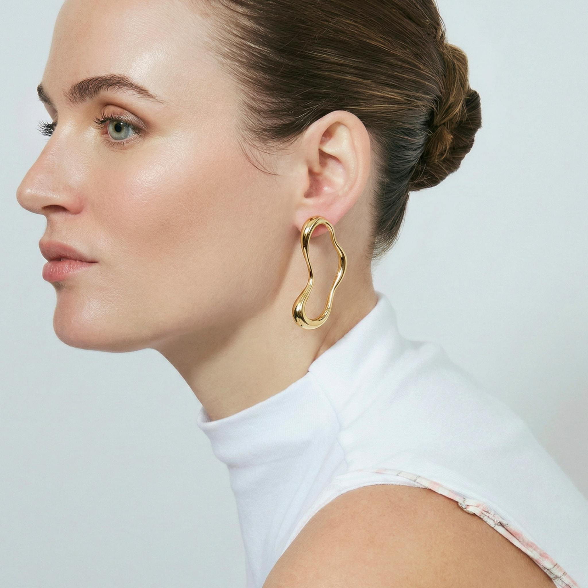 Pendientes Dravor acabado oro amarillo 18k