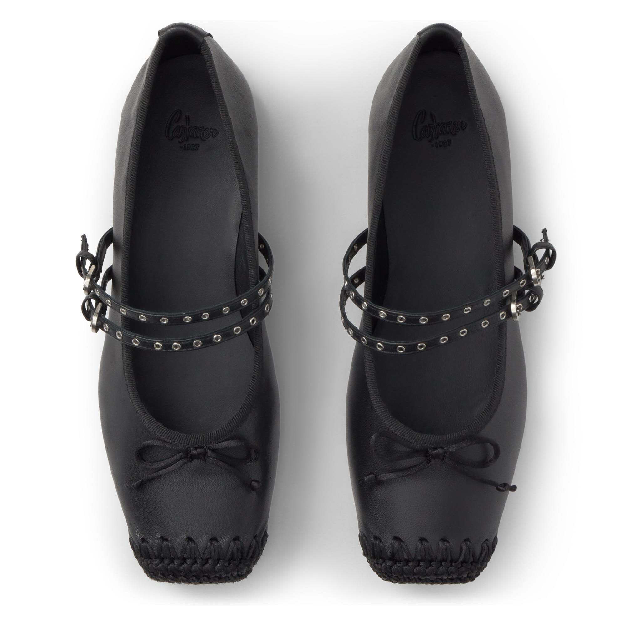 Bailarina plana Gina en napa con cierre de hebilla