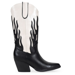 Botas cowboy negras con llamas