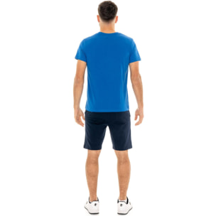 Conjunto completo para hombre compuesto por camiseta Leone Basic y pantalón corto