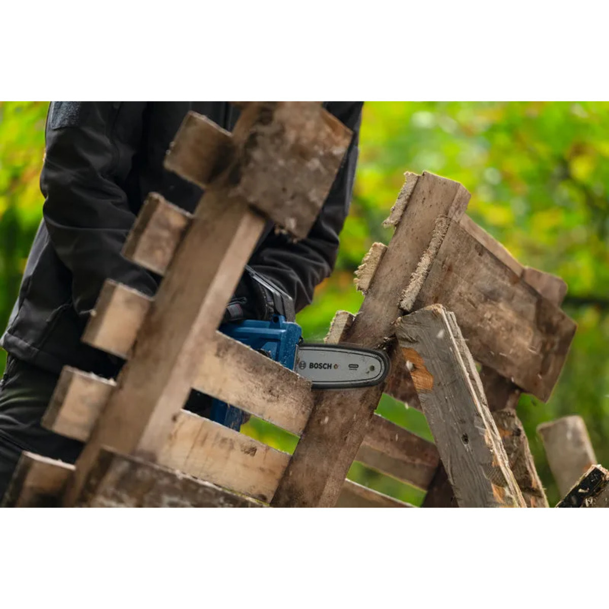 Élagueur sans fil GKE 18V-15 Professional - Sans batterie ni chargeur - BOSCH - 06008D7000