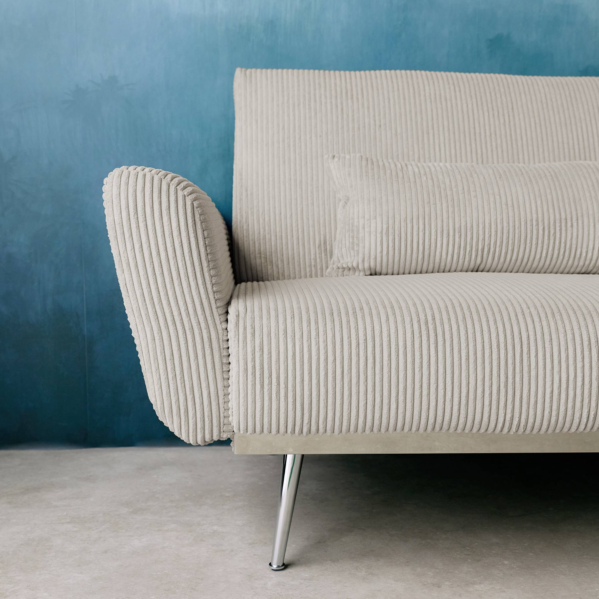 Canapé convertible design en velours côtelé gris clair - Oskar - 3 places scandinave droit avec pieds métal chromé