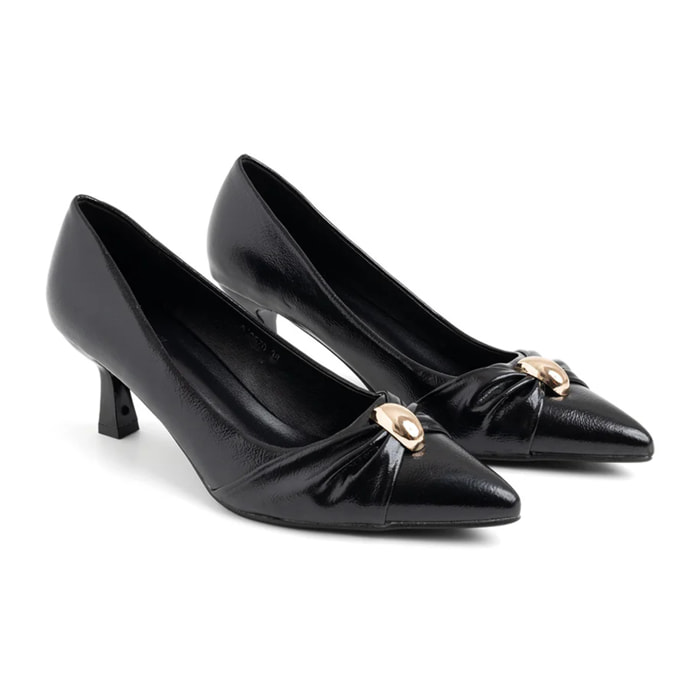 Decolleté con dettaglio oro - NERO