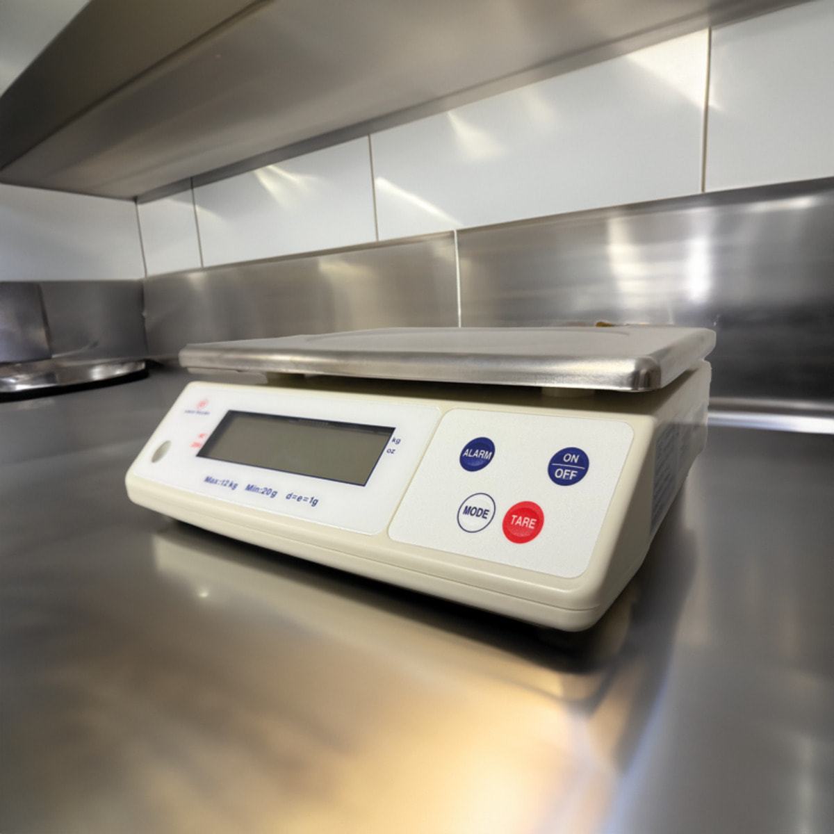 Balance électronique professionnelle - 12kg - IP53 - précison 1g - plateau amovible inox 29,8 x 23,6 cm