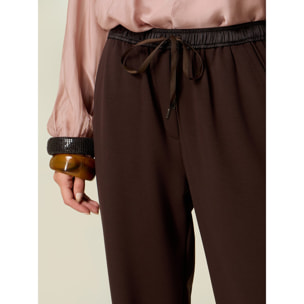 Oltre - Joggers con dettagli in raso - Marrone